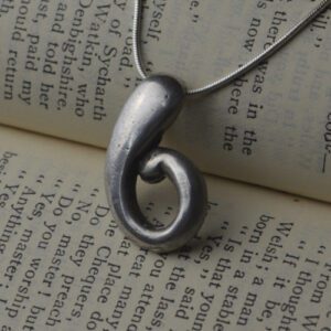 curl pendant touch of rustic